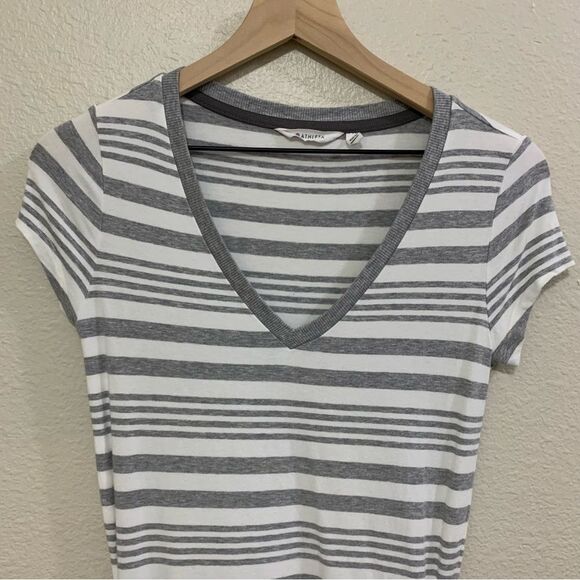 ATHLETA TOPANGA DRESS WOMEN XXS WHITE GRAY STRIP V-NECK SIDE RUCHING MINI. - Picture 4 of 15